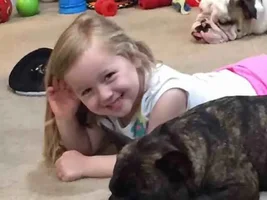 Cheli getting love from his cousin Norah